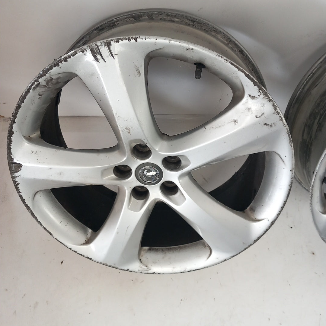 Комплект 19'' цола алуминиеви джанти 19x8J IS46 ET46 5x115 Opel Astra J