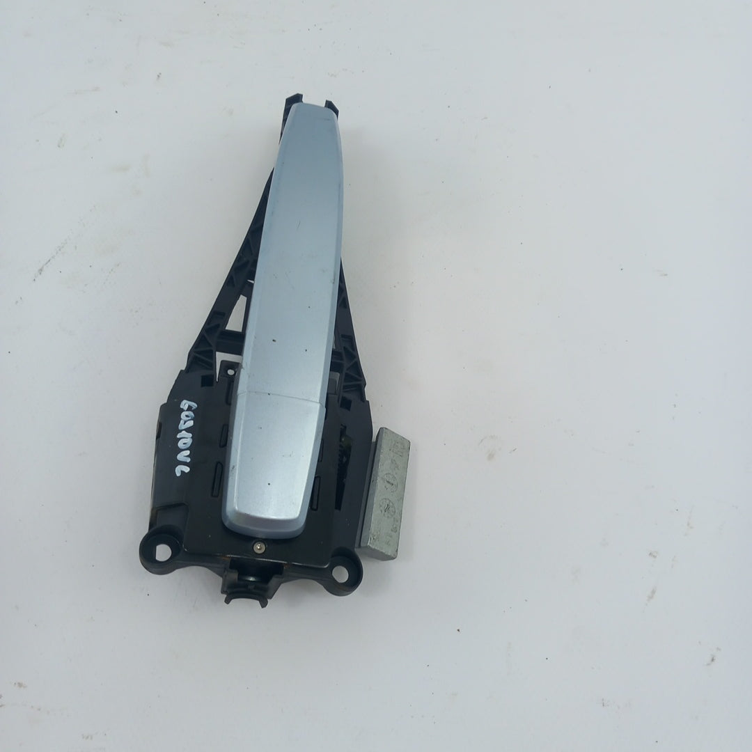 Дръжка врата външна предна лява Z189 Diamond Silver RHD Opel Insignia A Facelift