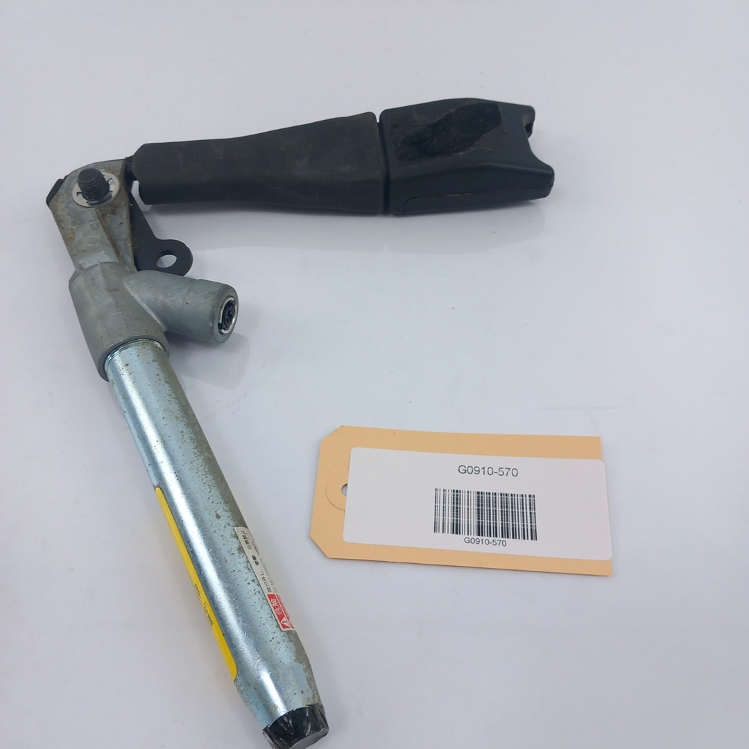 Закопчалка обтегач предпазен колан преден ляв Opel Insignia A Facelift