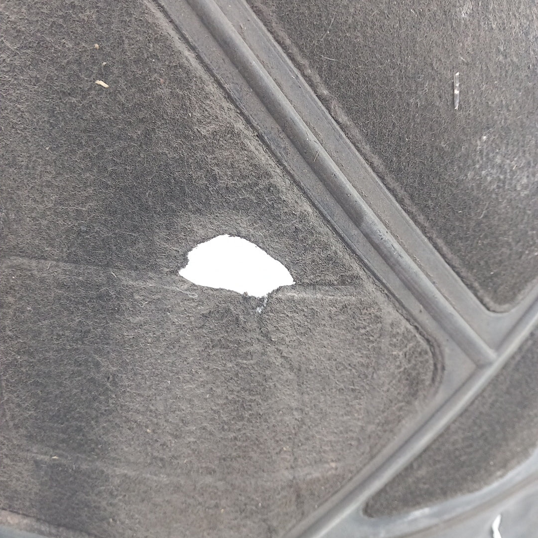 Подкалник преден ляв задна част Opel Insignia A Facelift (с дупка)