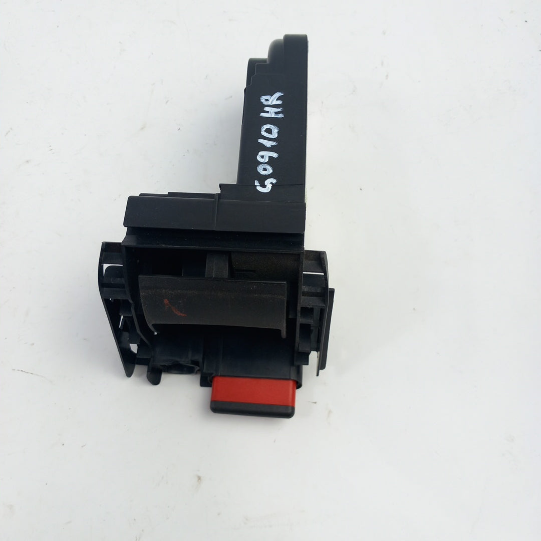 Закопчалка облегалка гръб задна дясна седалка Opel Insignia A Facelift