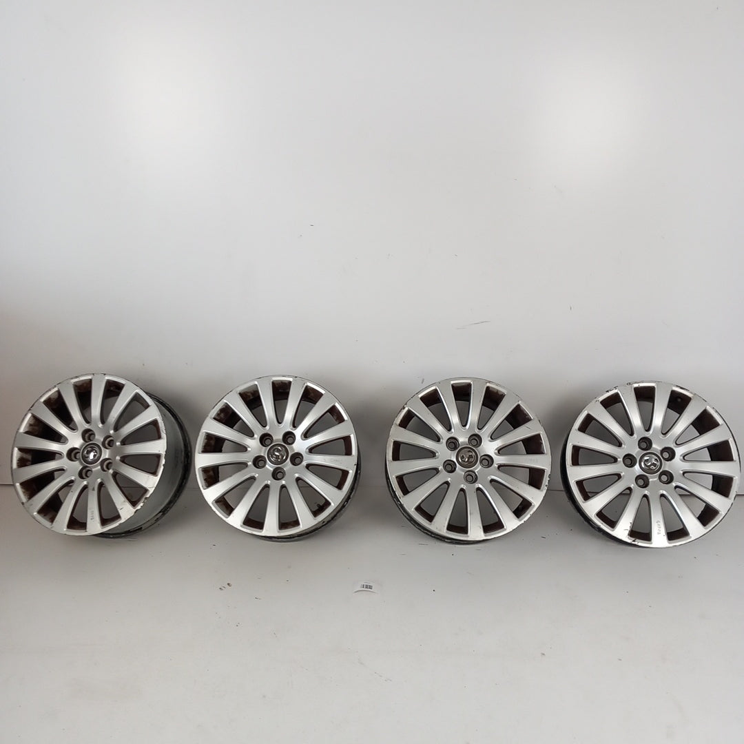Комплект 18" цола алуминиеви джанти 18x8J H2 IS42 5x120 Opel Insignia A G0908