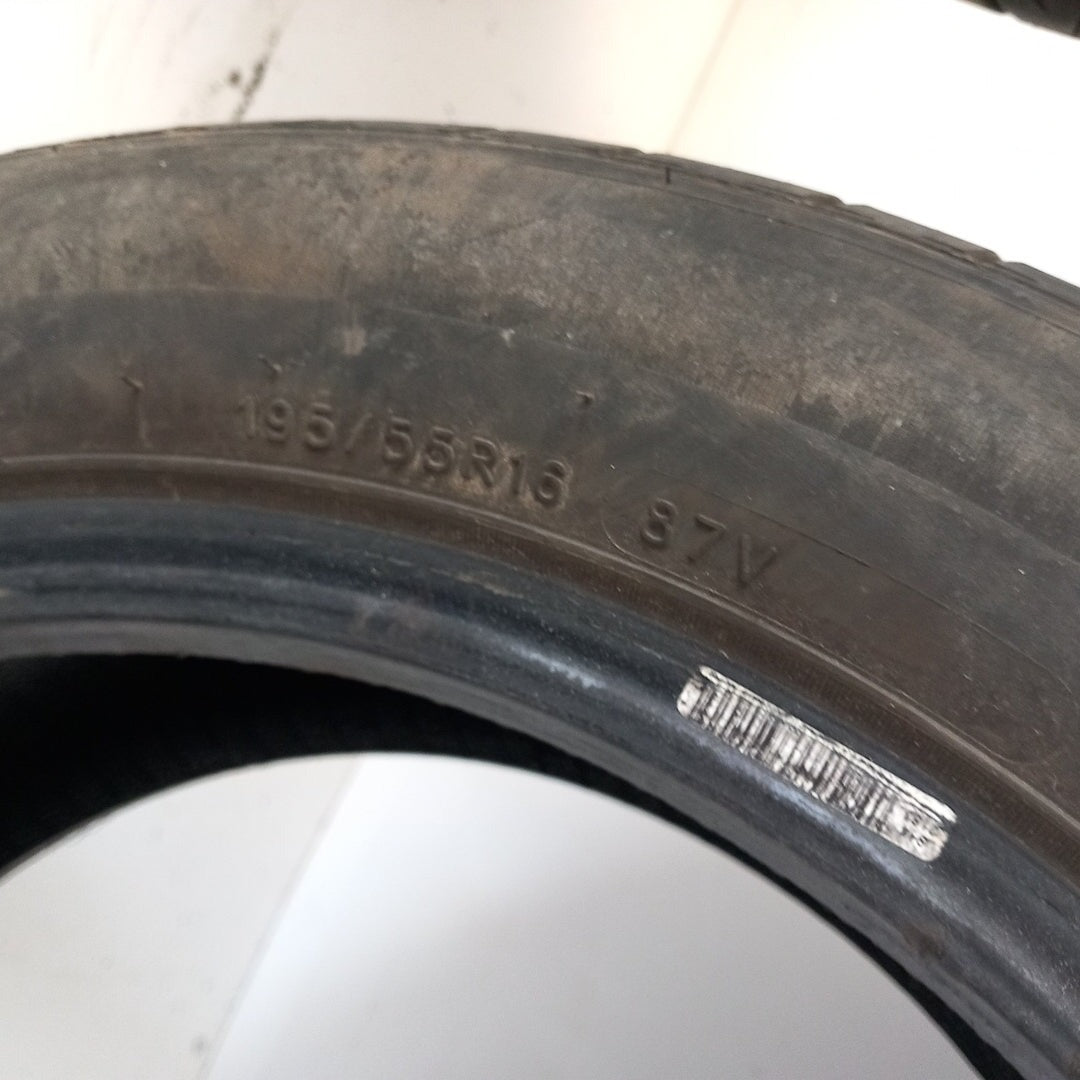 195/55/R16 87V