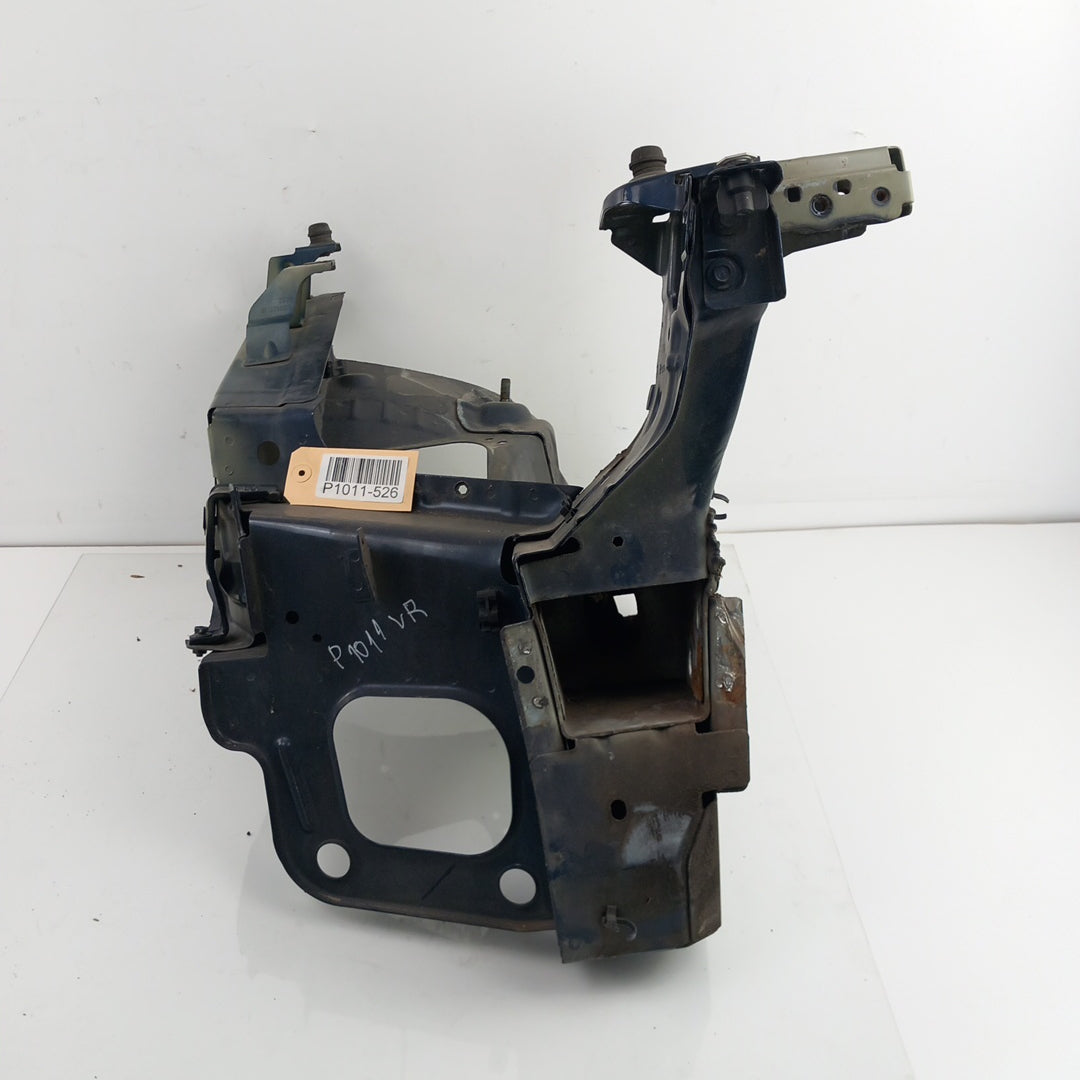 Рог носач преден десен греда предна броня Z22A Ozean Blau Opel Astra J