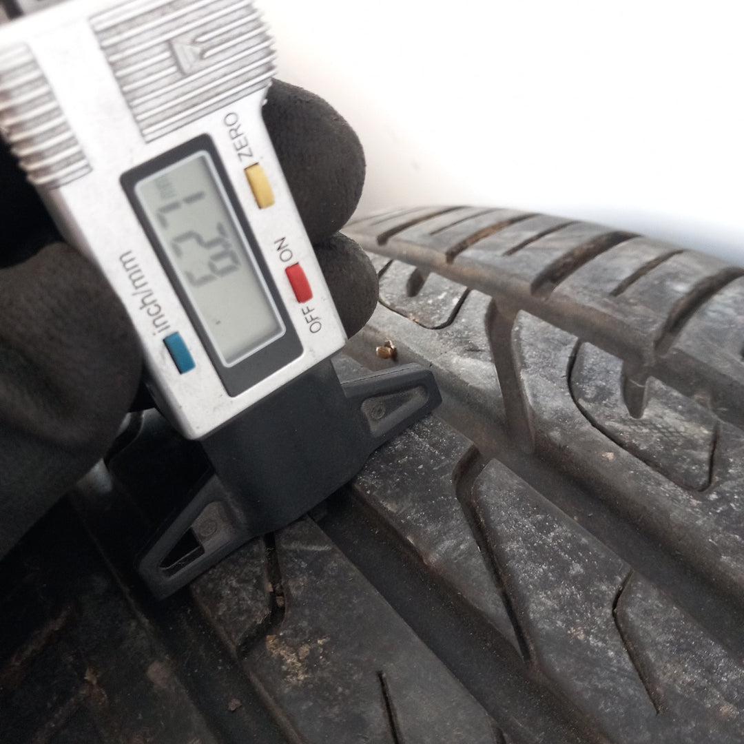 Комплект 17" цола 2 броя летни гуми 225/55ZR17 101W XL AUTOGREEN Super Sport Chaser