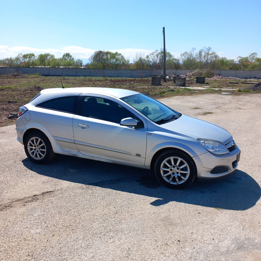 Opel Astra H GTC 1,8 Z18XE Silver / А0421 снимки