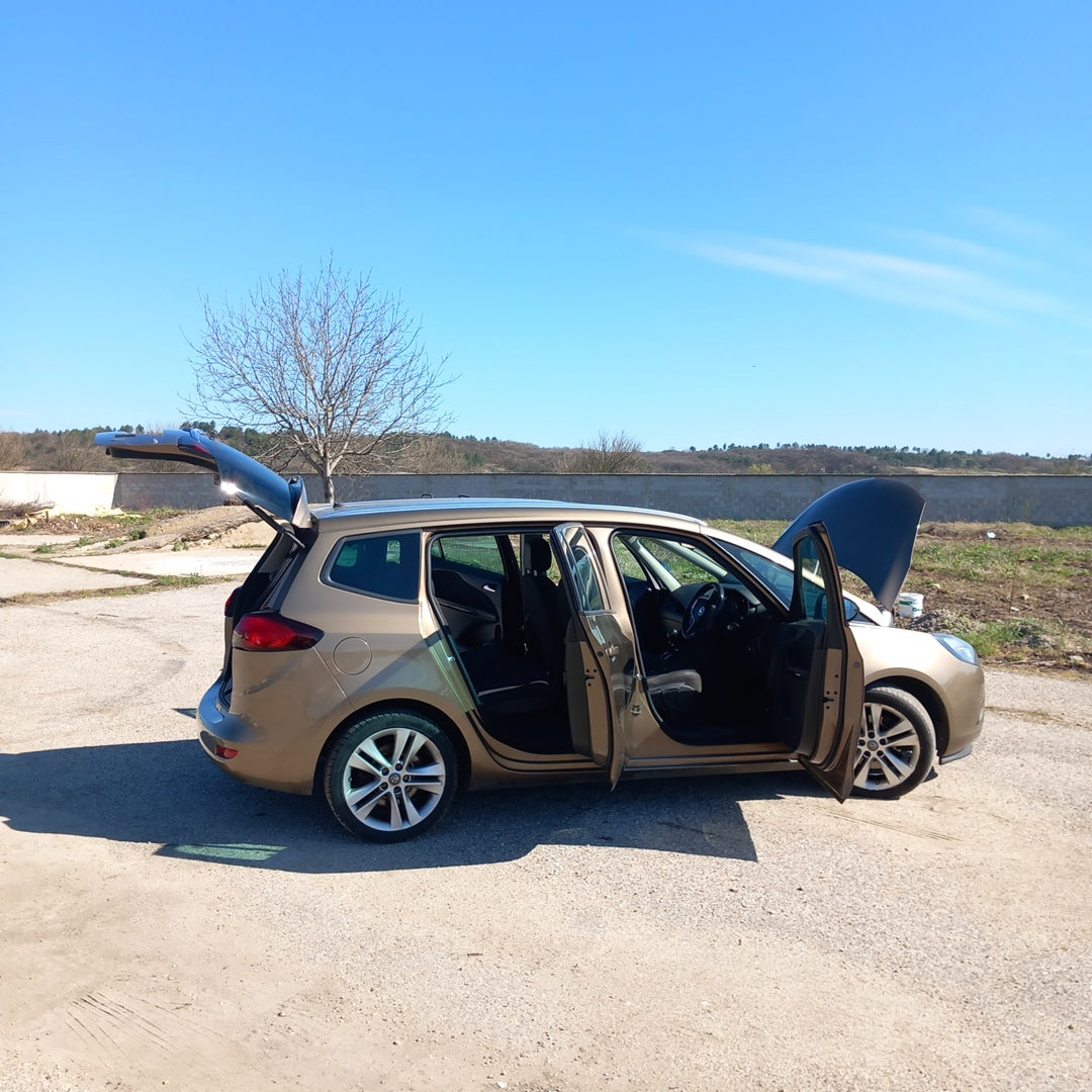 Opel Zafira C 2,0 CDTI Brown 2015 / P1201 снимки