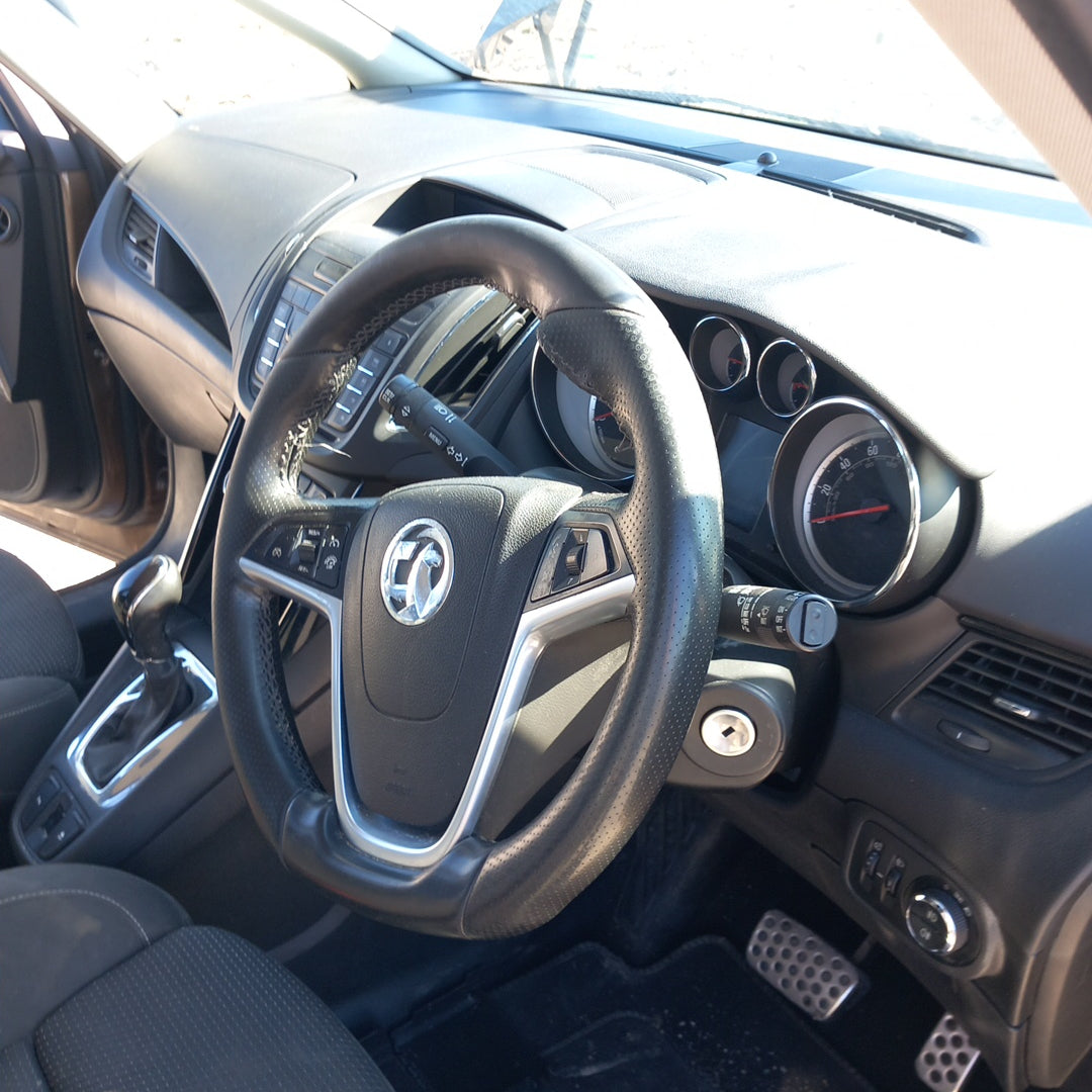 Opel Zafira C 2,0 CDTI Brown 2015 / P1201 снимки