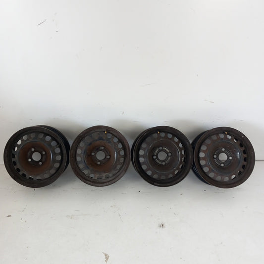 Комплект 14" цола оригинални стоманени джанти 5 1/2 J14H2 ET39 4x100 Opel Corsa D