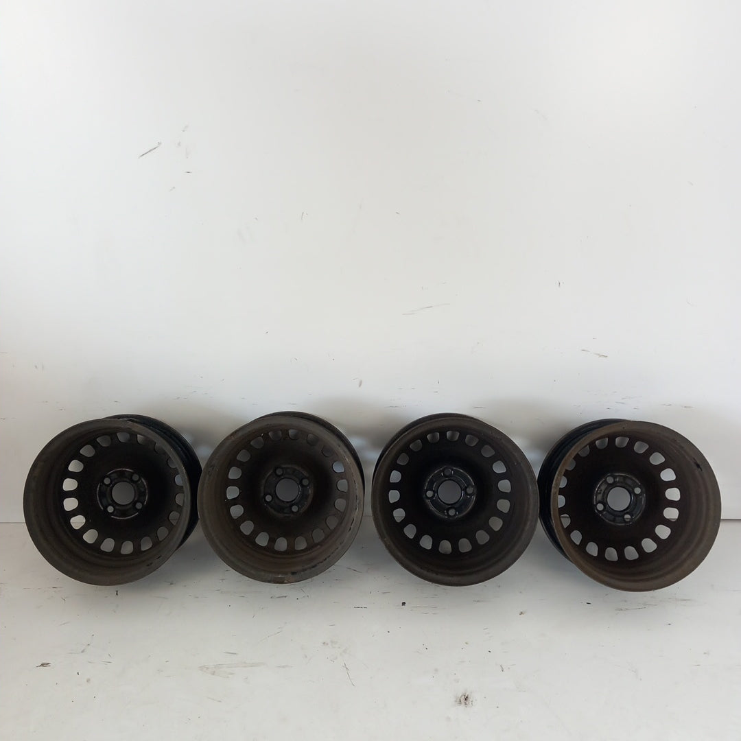 Комплект 14" цола оригинални стоманени джанти 5 1/2 J14H2 ET39 4x100 Opel Corsa D