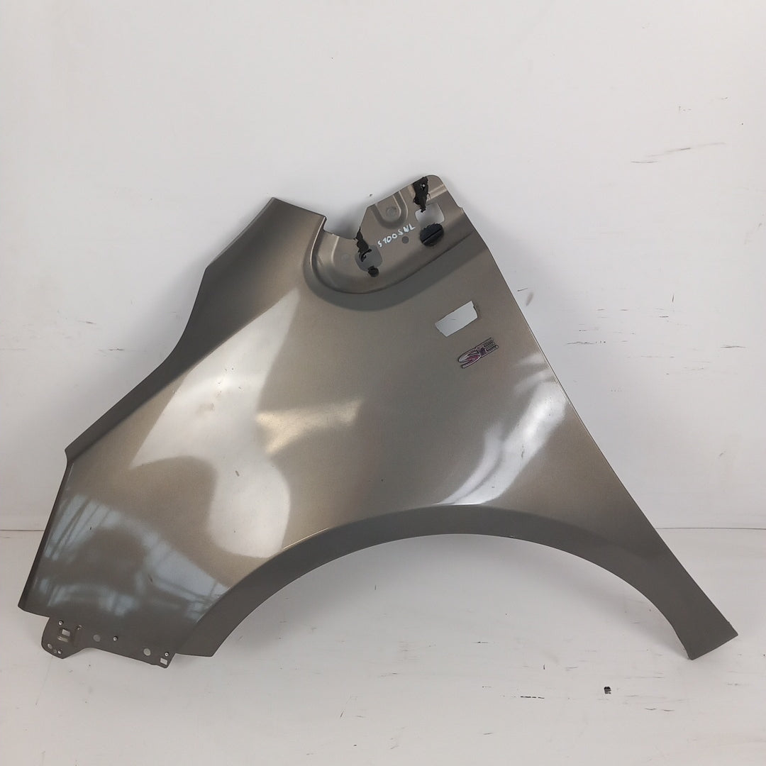 Калник преден ляв Z40W GJM кафяво Opel Meriva B