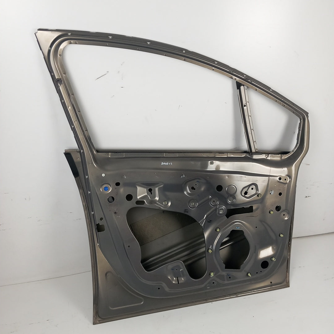 Врата предна лява Z40W GJM кафяво Opel Meriva B