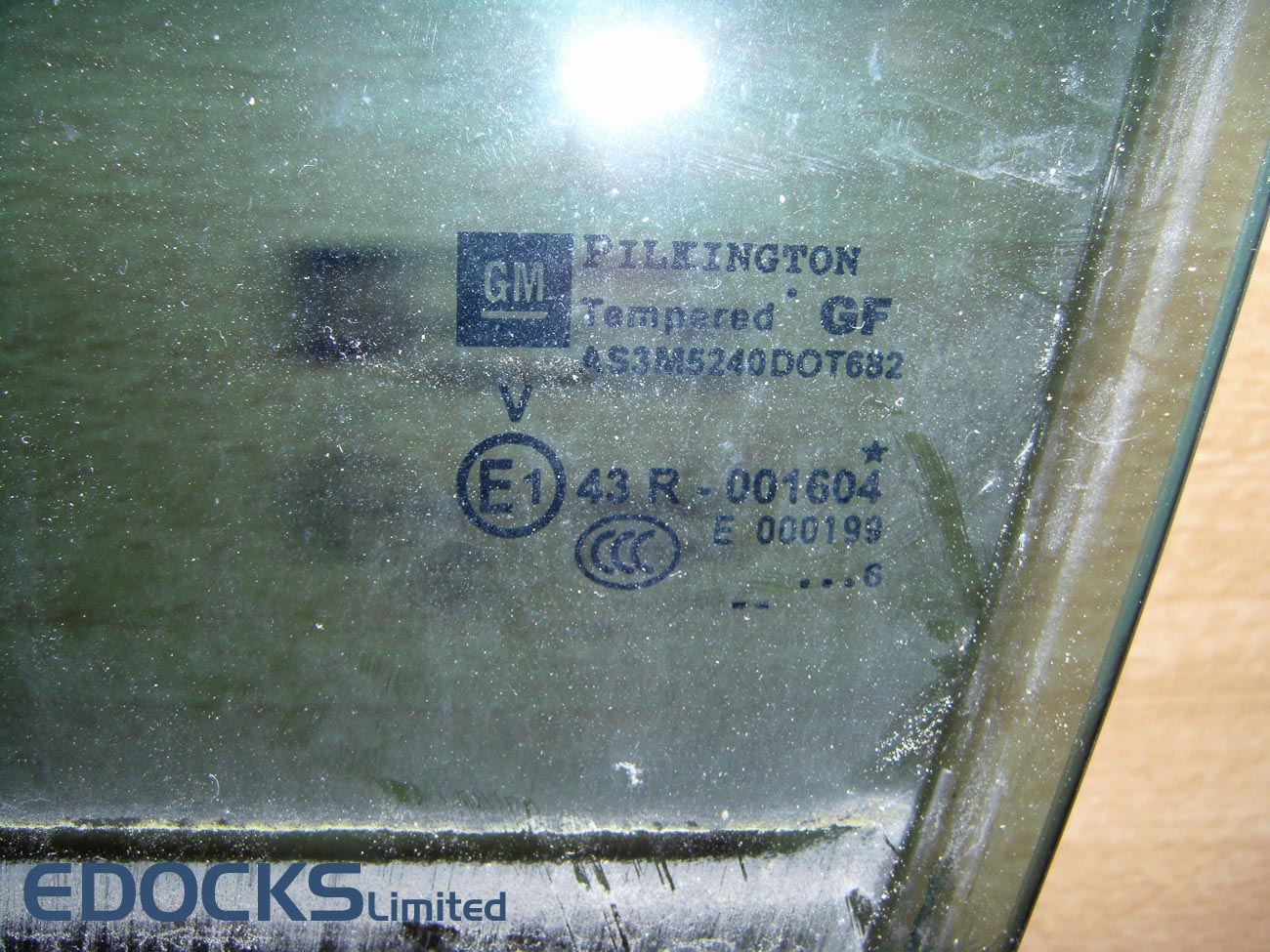 Прозорец стъкло врата задна лява Zafira B Opel