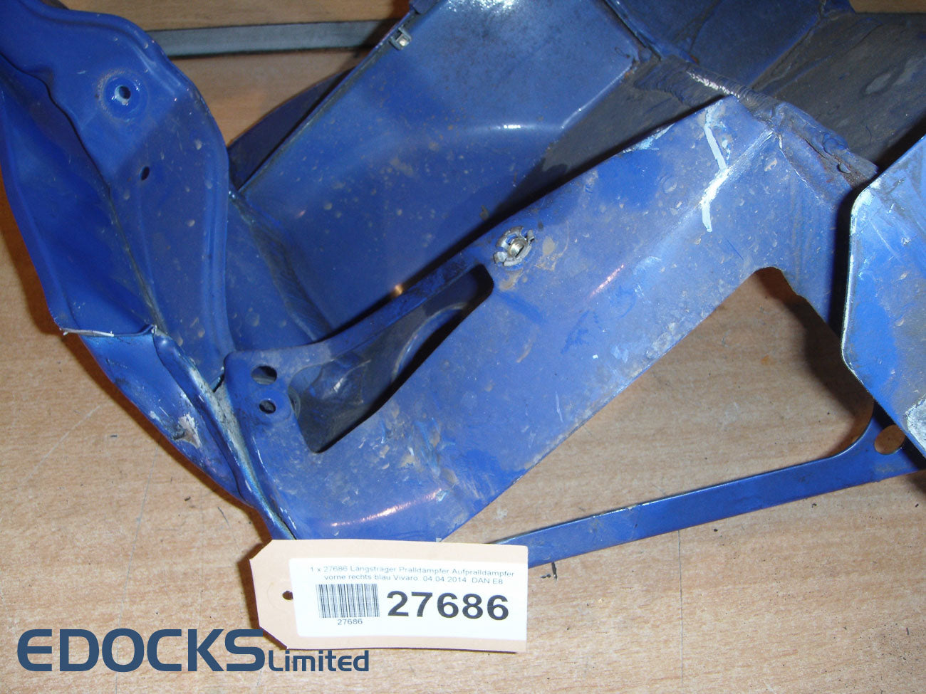 Рог преден десен син Виваро Опел