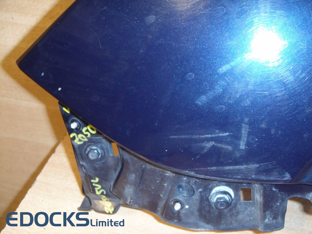 Преден ляв калник оригинален Z4BU Saturn Blue Signum Vectra C Facelift Opel